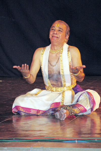V.P.Dhananjayan's spectacular performance in Arunachalakavi's MANTHARA-KAIKEYI