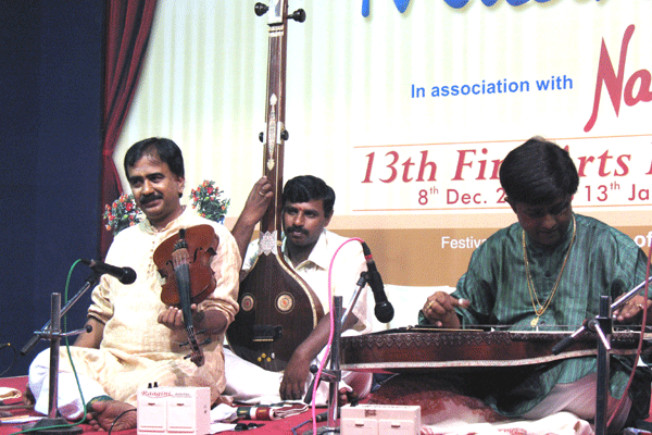 LALGUDI G.J.R.KRISHNAN (Violin) & DEBASHISH BHATTACHARYA (Slide Guitar)