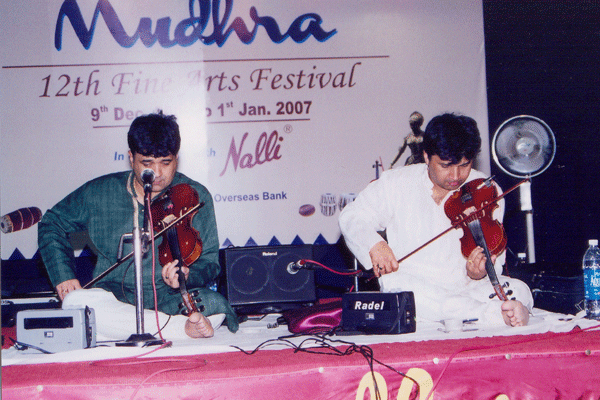 Ganesh and Kumaresh – Violin Duet