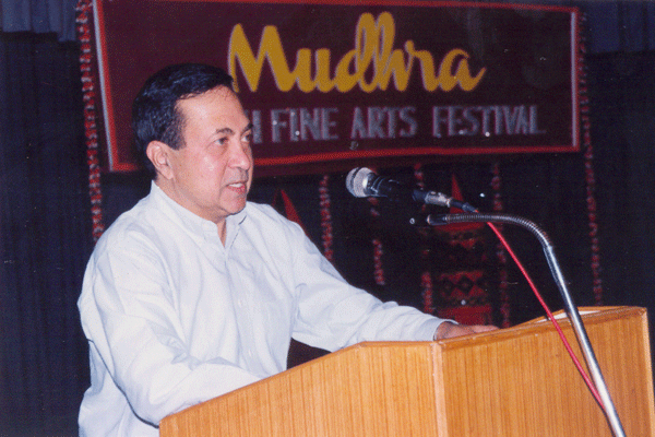 N.Ram inaugurates the Sixth Fine Arts Festival