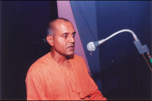 Swami Padmasthananda Maharaj