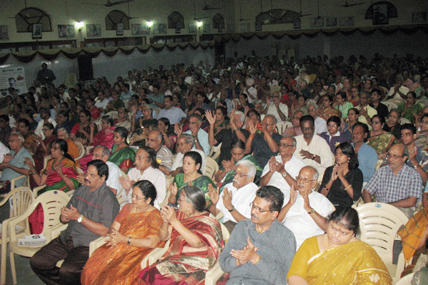 O.S.Arun made the audience to sing together which was the highlight of the day