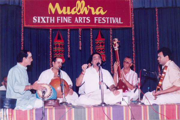 Madurai T.N.Seshagopalan-Delhi Sunderrajan- Mannargudi Easwaran- V.Suresh