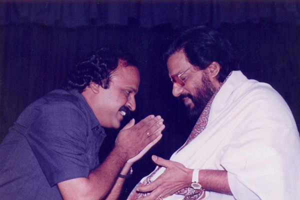 Mudhrabhaskar honouring Dr.KJY-2