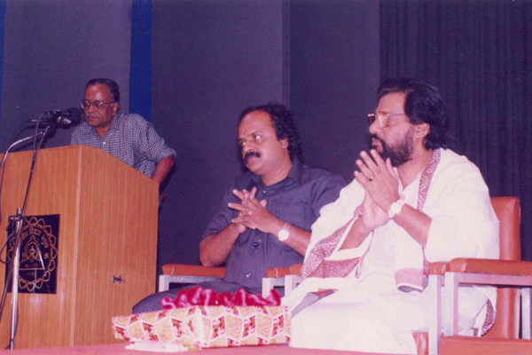 Guest of honour B.R.Kumar, Former DD of AIR spoke