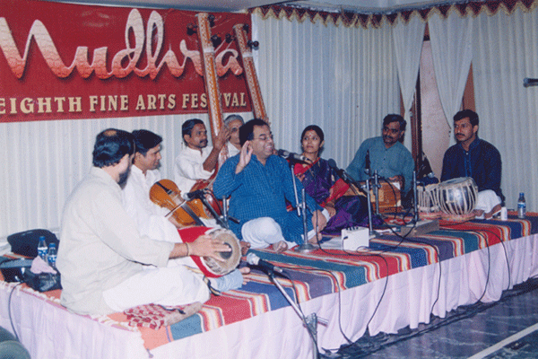 Sriram prasuram & Anooradha Sriram (Karnatic & Hindustani Jugalbandi) - Pakkala Ramdas - K.V.Prasad-Umakanth Puranik-Gurumurthy Vaidhya