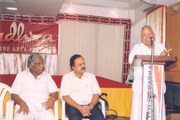 Nalli delivers inaugural address