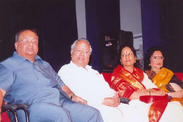 Dignitaries on the dias