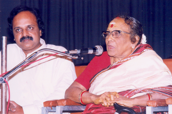 Smt.Vidhya Shankar with Mudhra Bhaskar