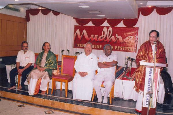 Dr.Balamuralikrishna delivering the inaugural address
