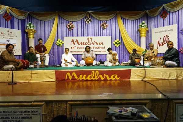 Ghatam Dr.S.Karthick presented Heart Beat ensemble. U.P.Raju(Mandolin)-H.N.Baskar(Violin)-Dr.Karthick(Ghatam,vocal & Konnakol)-Prapancham Ravindran(Mridangam)-Papanaswam Sethuraman(Kanjira)-N.Sundar(Tabla)-R.Raman(Morshing)-Sarvesh(Djembe)-V.Rajagopalan(Percussion effects