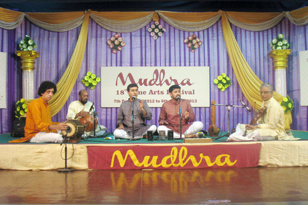 Trichur Brothers(Srikrishna & Ramkumar) - V.V.Ravi - Trichur Mohan - S.V.Ramani