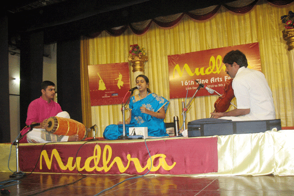 Talent promotion concert: Theme: Compositions of Shyama Sastri K.Lakshmi –Sreenivasamurthy –Varun Ramaswami