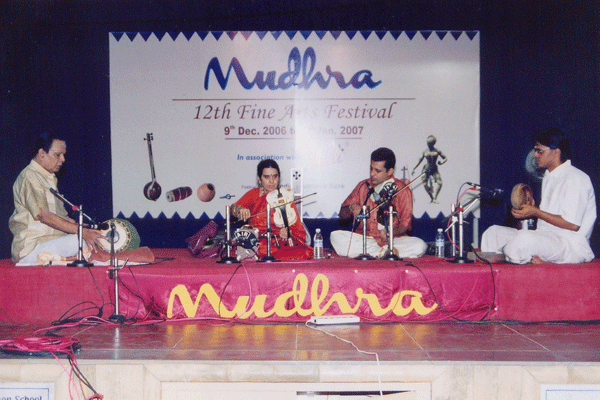 Violin Duet by A. Kanyakumari & Embar Kannan – Vellore Ramabadran – Bangalore Amrit