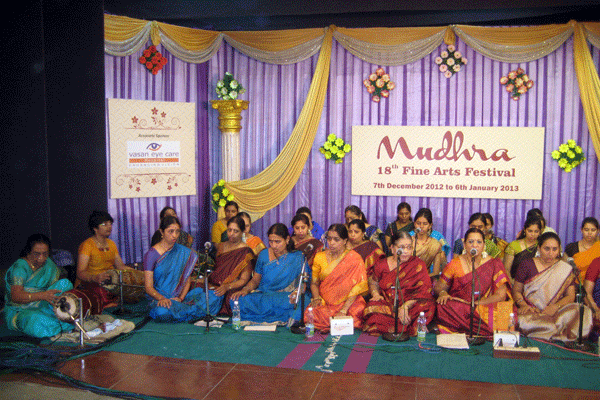 Sthree Thyagaraja Pancharathnam - Sruti 5 by all women artists