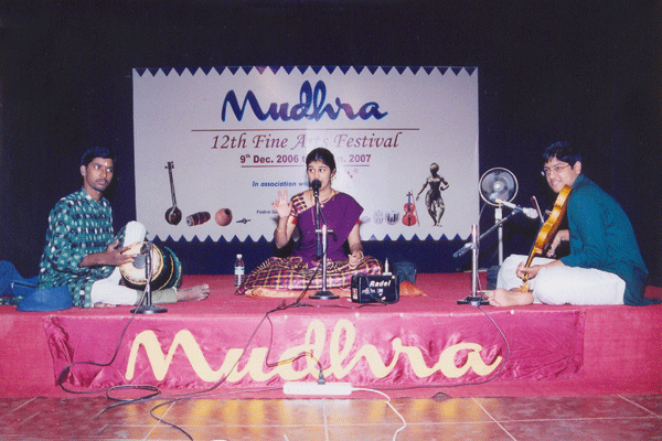 Talent Promotion Concerts : Compositions of Purandara Dasar K.Dharini – M.Rajiv – Srivanchiam Sriram