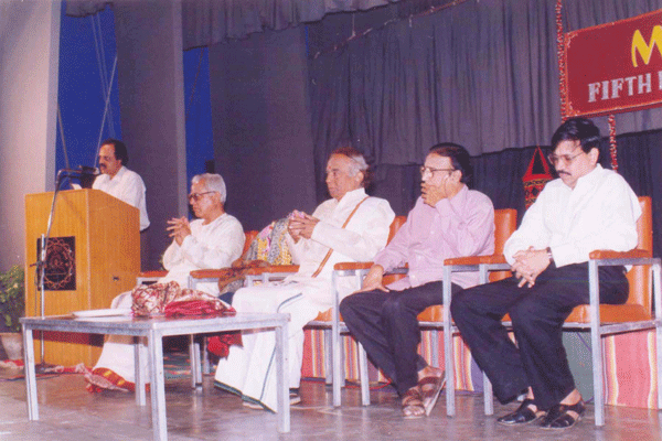 Mudhra Bhaskar welcoming the gathering