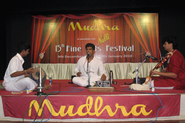 Talent Promotion Concerts : Thamizh Moovar by V.PRADEEP KUMAR − K.J.Dileep − N.C.Bharadwaj