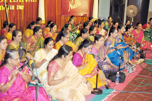 Sthree Thyagaraja Pancharathnam Sruti 5 – Rendering of Pancharatha Kritis by 60 Women Artists