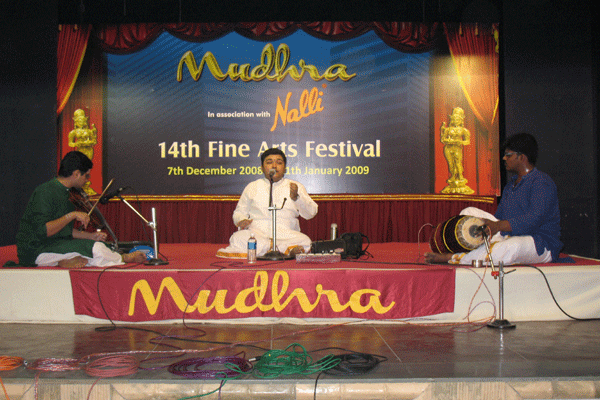 Compositions of Tamil Trinity by KASHYAP MAHESH − K.Raghul − Thalaignayiru S.Harishkumar