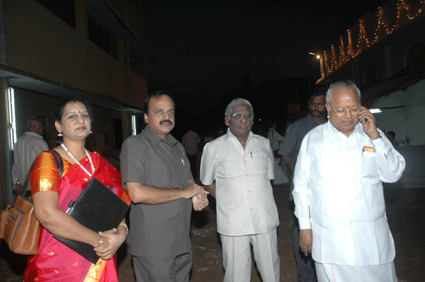 Office bearers of Mudhra waiting to receive the chief guest.