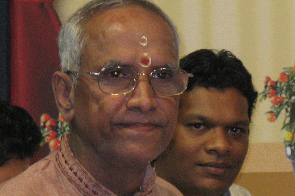 Mannagudi Easwaran -mridangam