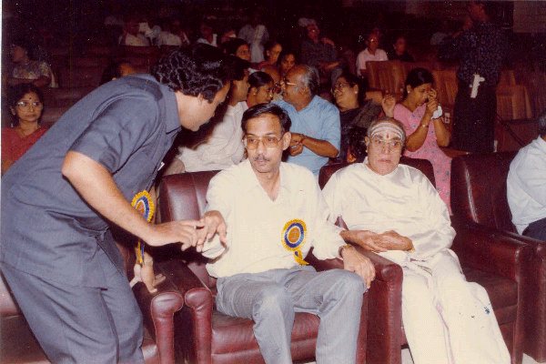 Mudhra Bhaskar and Seshasayee- The convenors