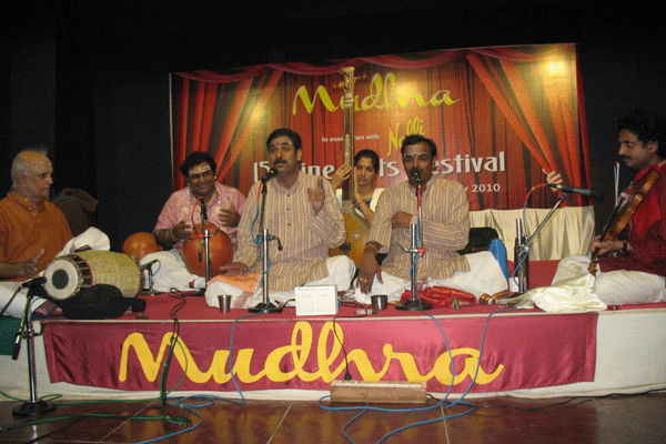 MALLADI BROTHERS − Mysore Manjunath − Umayalpuram Sivaraman − DR. S. Karthick