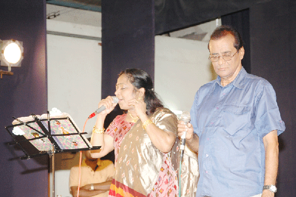 Kovai Murali in full form