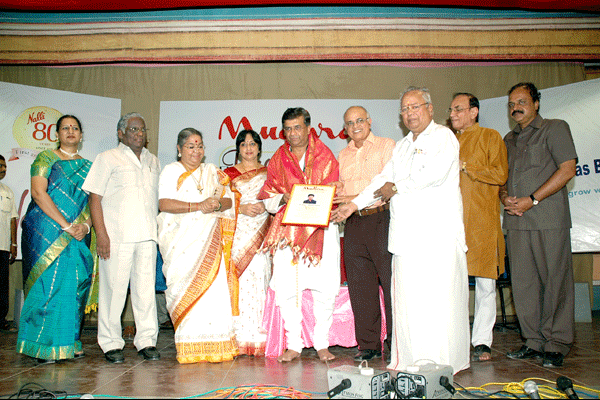 Nataka Mudhra Award presented to Y.Gee.Mahendra