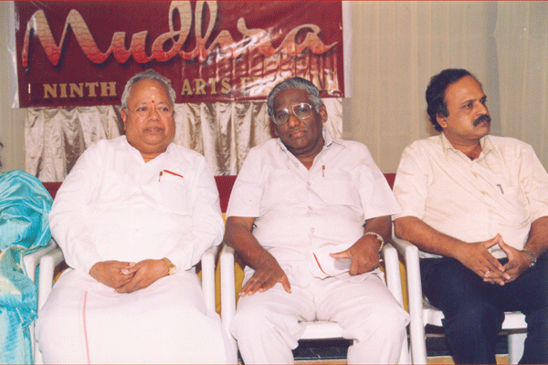Dignitaries on the dias