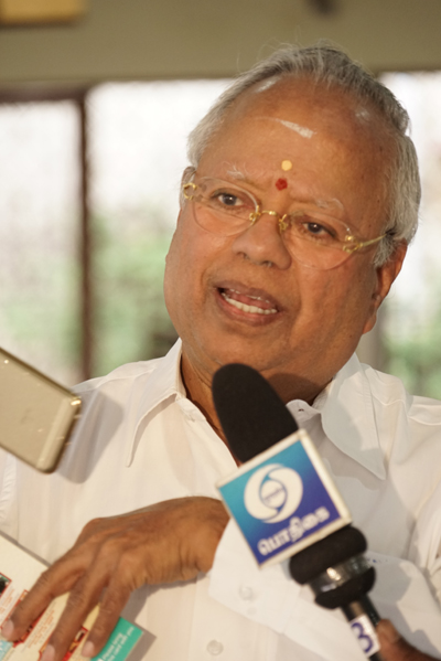 Nalli speaks for Podhigai