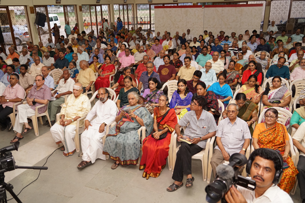 Housefull Audience